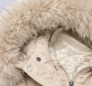 Chaqueta con capucha para mujer 