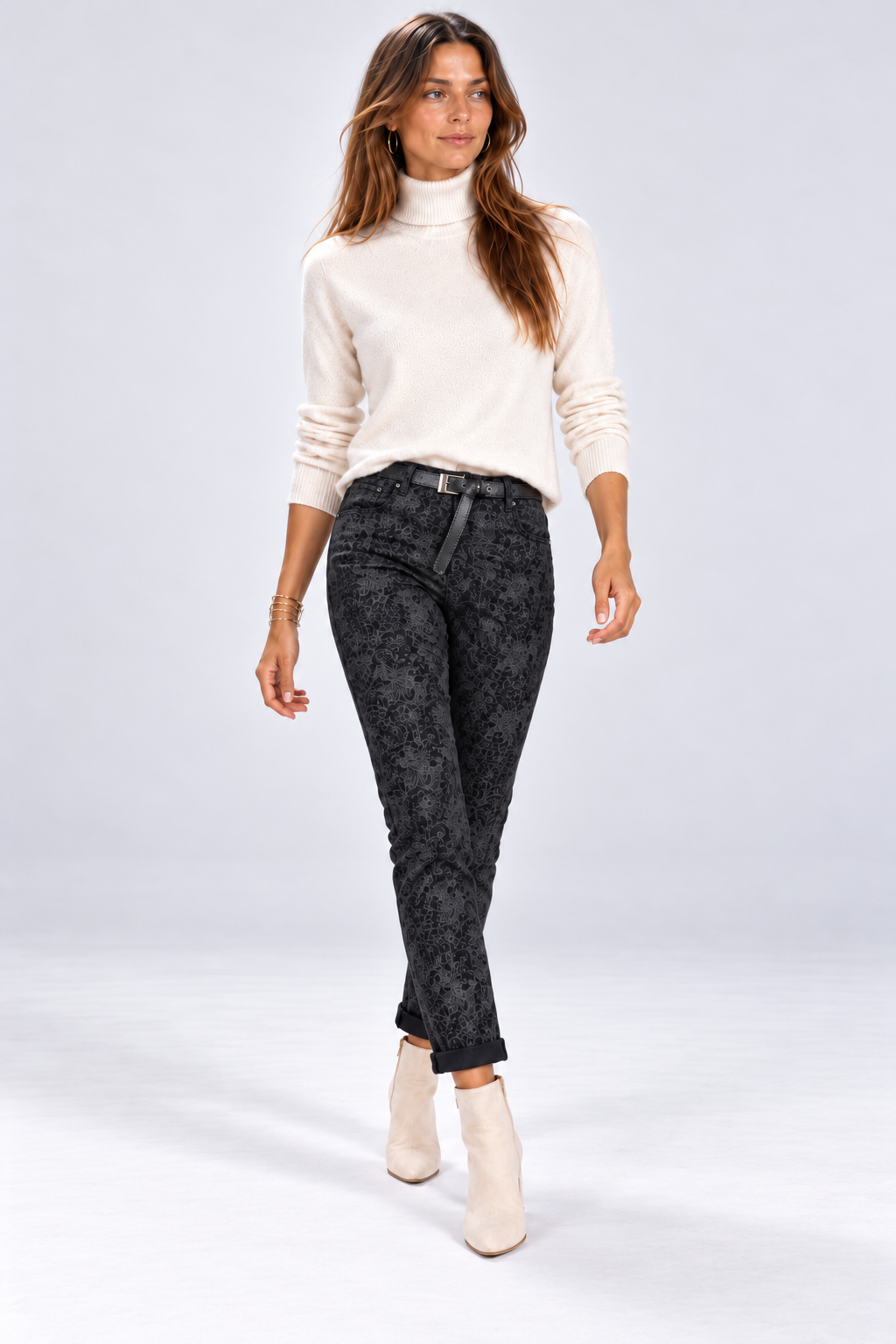 Pantalon femme imprimé avec ceinture